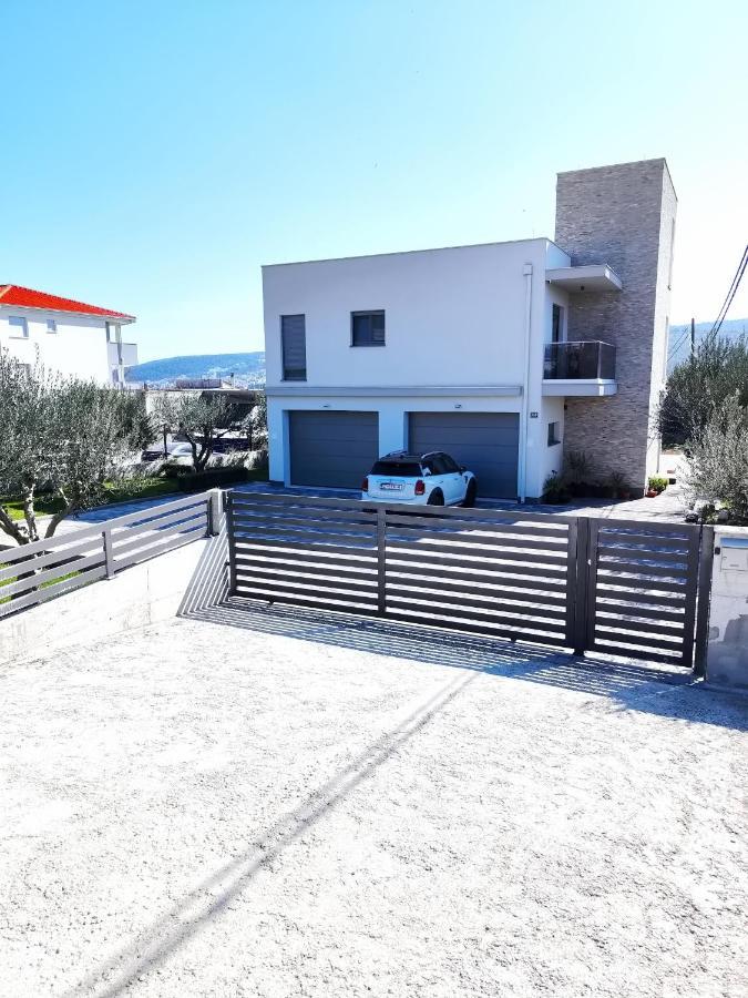 Olives Garden Apartment Trogir Ngoại thất bức ảnh